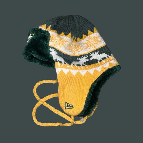Green Bay Packers NFL Football Knit Ear Flap Tassel Hat Beanie Pom - Picture 3 of 5